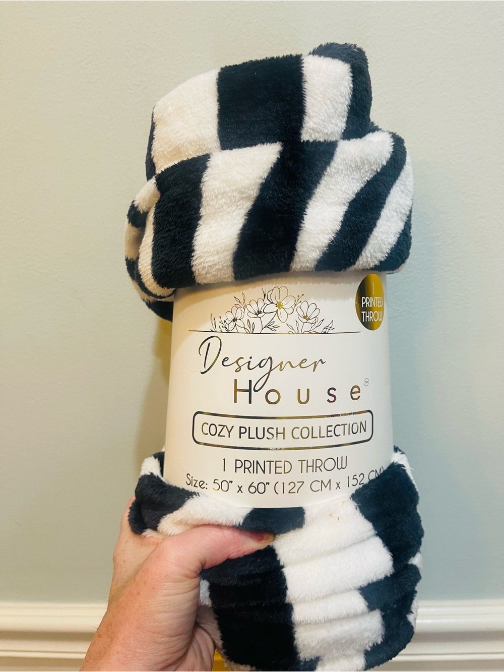Designer House Cozy Plush Black & White Striped Throw